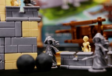 Catapult Kingdoms Siege Miniatures